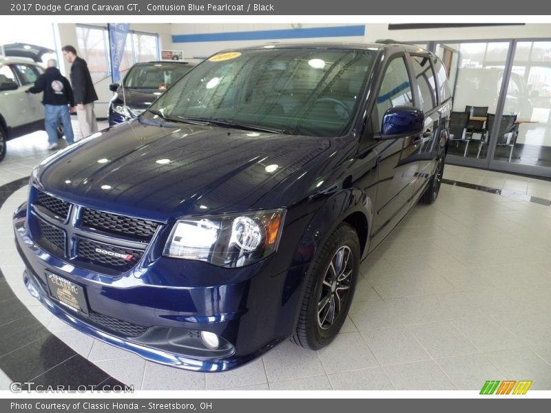 Contusion Blue Pearlcoat / Black 2017 Dodge Grand Caravan GT