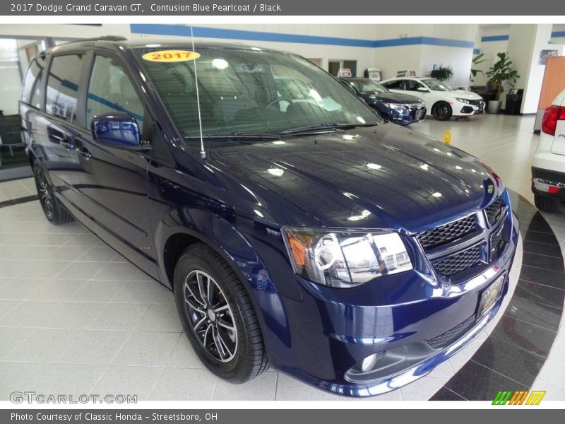 Contusion Blue Pearlcoat / Black 2017 Dodge Grand Caravan GT