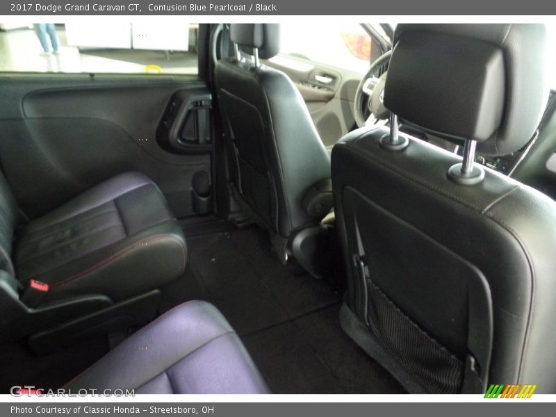 Contusion Blue Pearlcoat / Black 2017 Dodge Grand Caravan GT