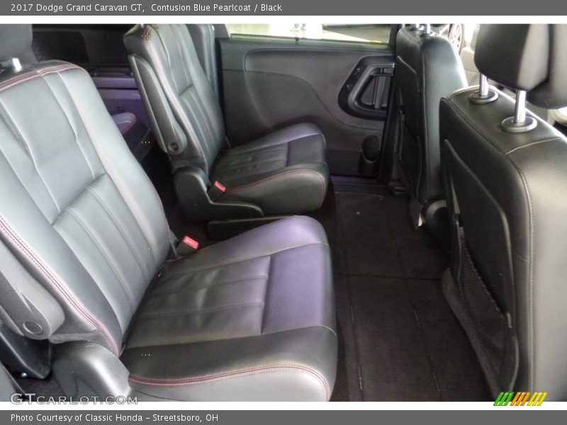 Contusion Blue Pearlcoat / Black 2017 Dodge Grand Caravan GT