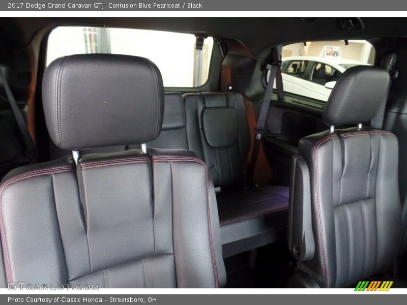 Contusion Blue Pearlcoat / Black 2017 Dodge Grand Caravan GT