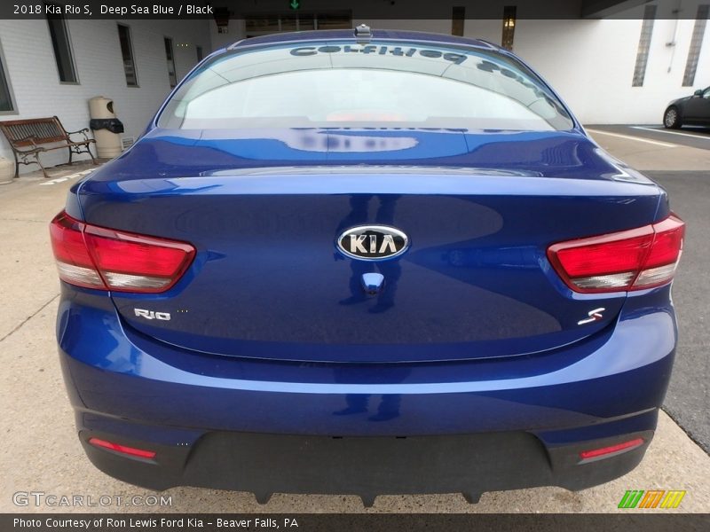 Deep Sea Blue / Black 2018 Kia Rio S