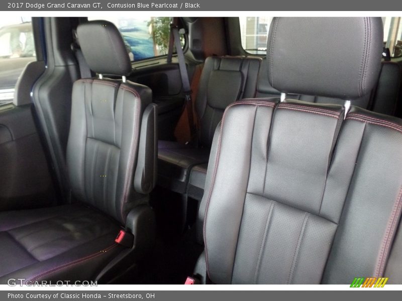 Contusion Blue Pearlcoat / Black 2017 Dodge Grand Caravan GT