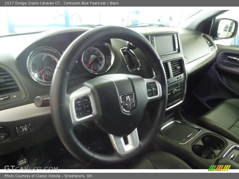 Contusion Blue Pearlcoat / Black 2017 Dodge Grand Caravan GT