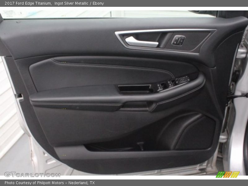 Ingot Silver Metallic / Ebony 2017 Ford Edge Titanium