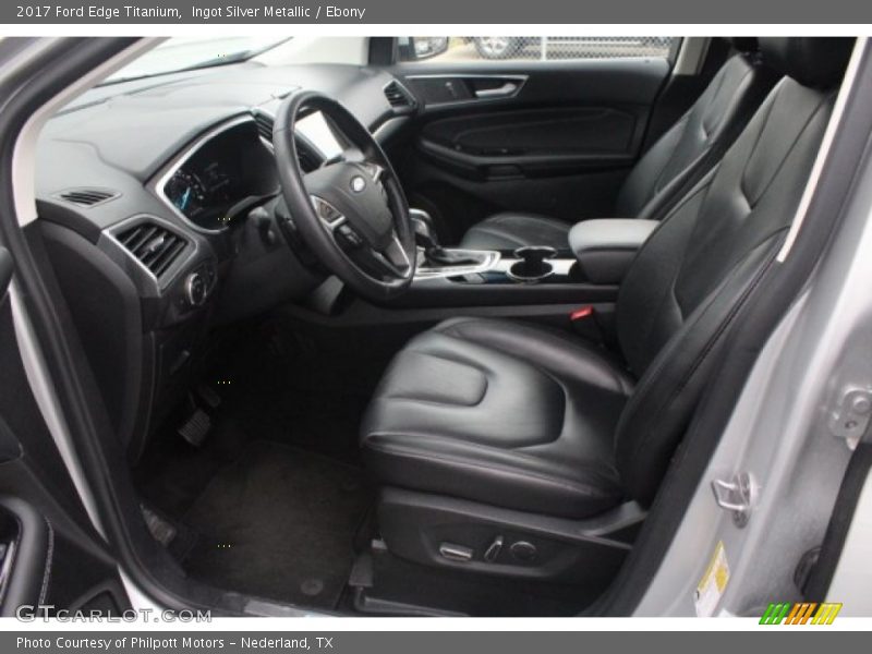 Ingot Silver Metallic / Ebony 2017 Ford Edge Titanium