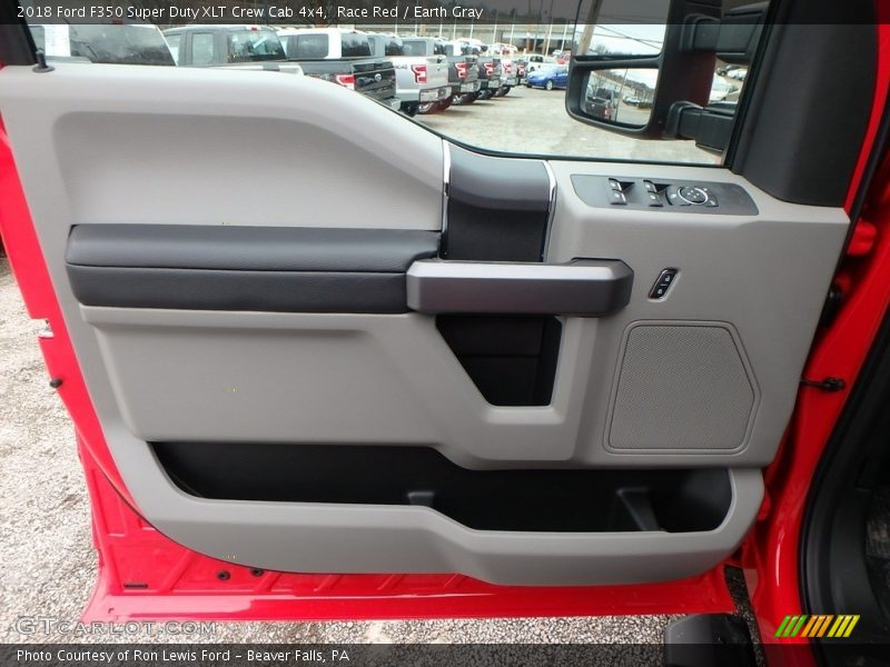 Race Red / Earth Gray 2018 Ford F350 Super Duty XLT Crew Cab 4x4