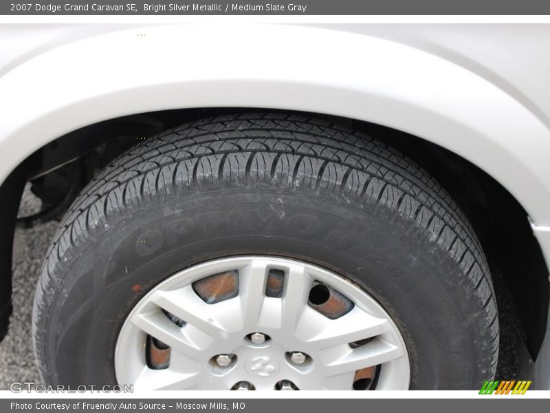Bright Silver Metallic / Medium Slate Gray 2007 Dodge Grand Caravan SE