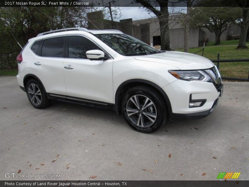 Pearl White / Charcoal 2017 Nissan Rogue SL