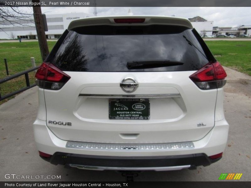 Pearl White / Charcoal 2017 Nissan Rogue SL