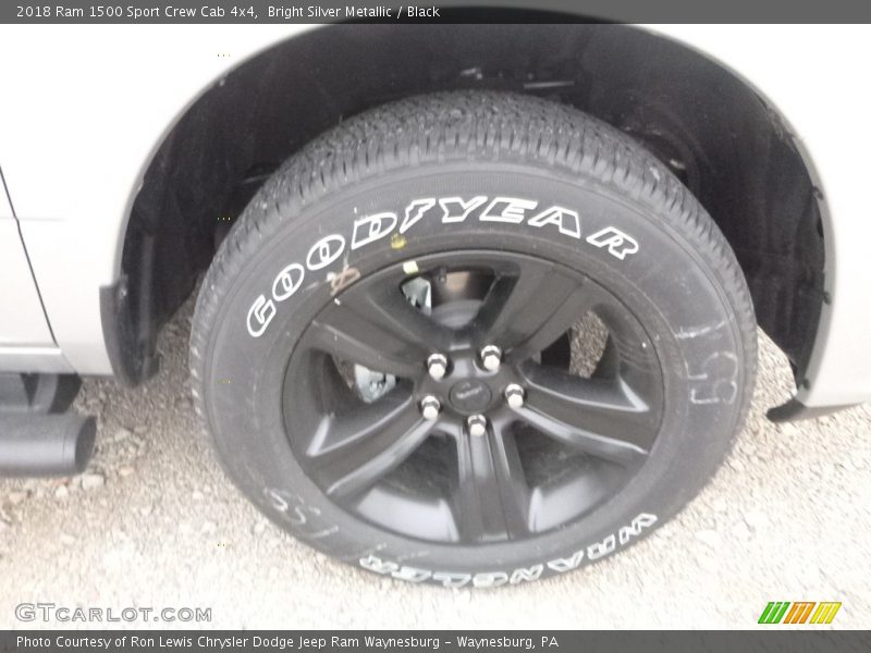 Bright Silver Metallic / Black 2018 Ram 1500 Sport Crew Cab 4x4