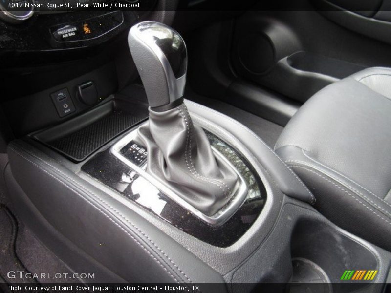 Pearl White / Charcoal 2017 Nissan Rogue SL