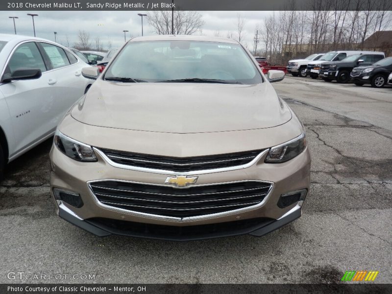Sandy Ridge Metallic / Jet Black 2018 Chevrolet Malibu LT
