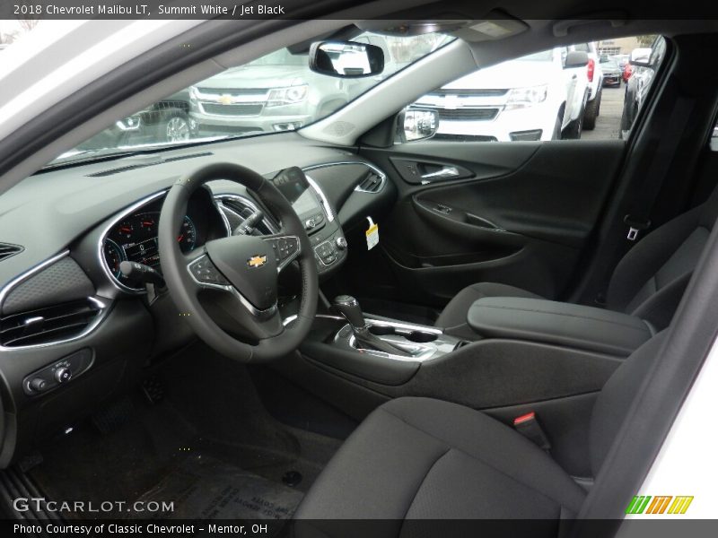 Summit White / Jet Black 2018 Chevrolet Malibu LT