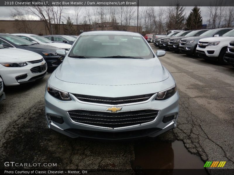 Arctic Blue Metallic / Dark Atmosphere/Loft Brown 2018 Chevrolet Malibu LT
