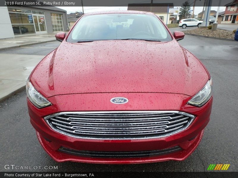 Ruby Red / Ebony 2018 Ford Fusion SE