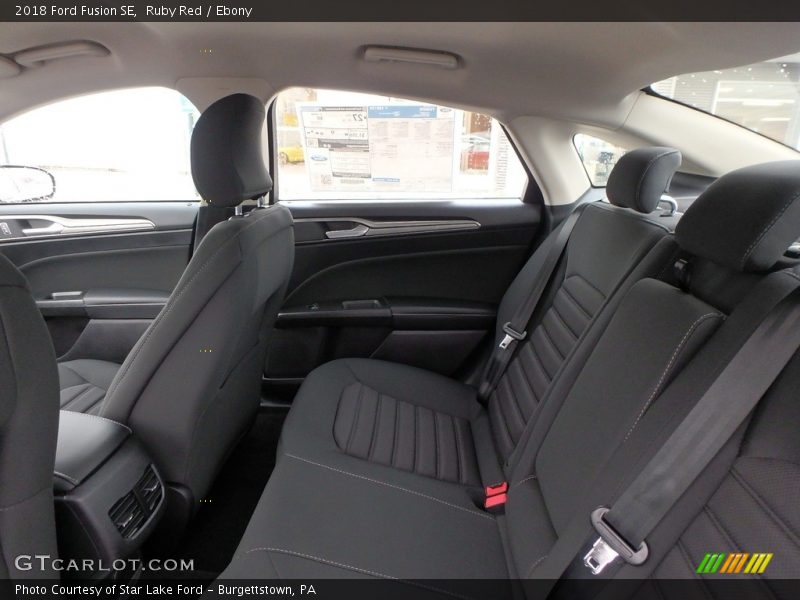 Ruby Red / Ebony 2018 Ford Fusion SE