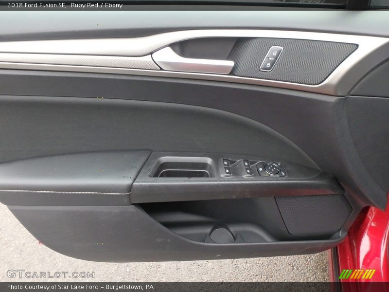 Ruby Red / Ebony 2018 Ford Fusion SE
