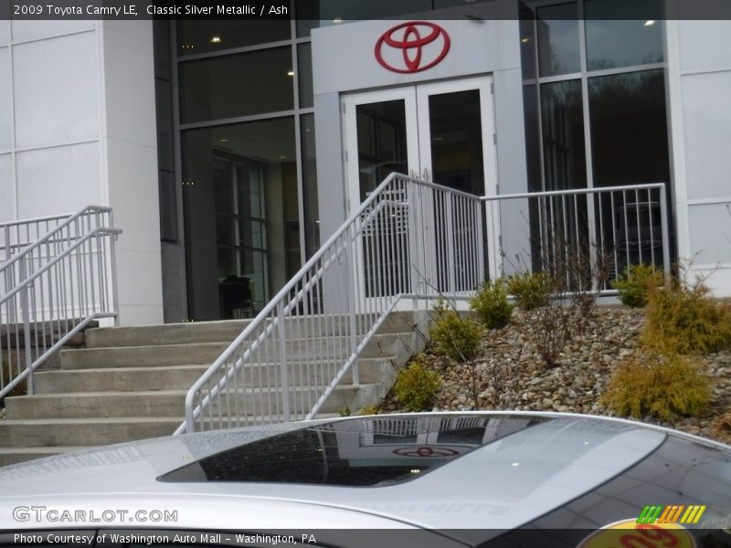 Classic Silver Metallic / Ash 2009 Toyota Camry LE