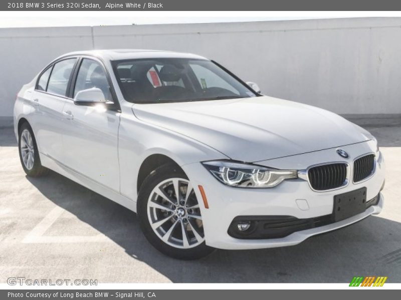 Alpine White / Black 2018 BMW 3 Series 320i Sedan