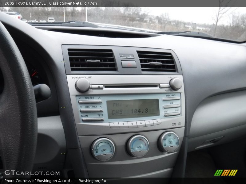 Classic Silver Metallic / Ash 2009 Toyota Camry LE