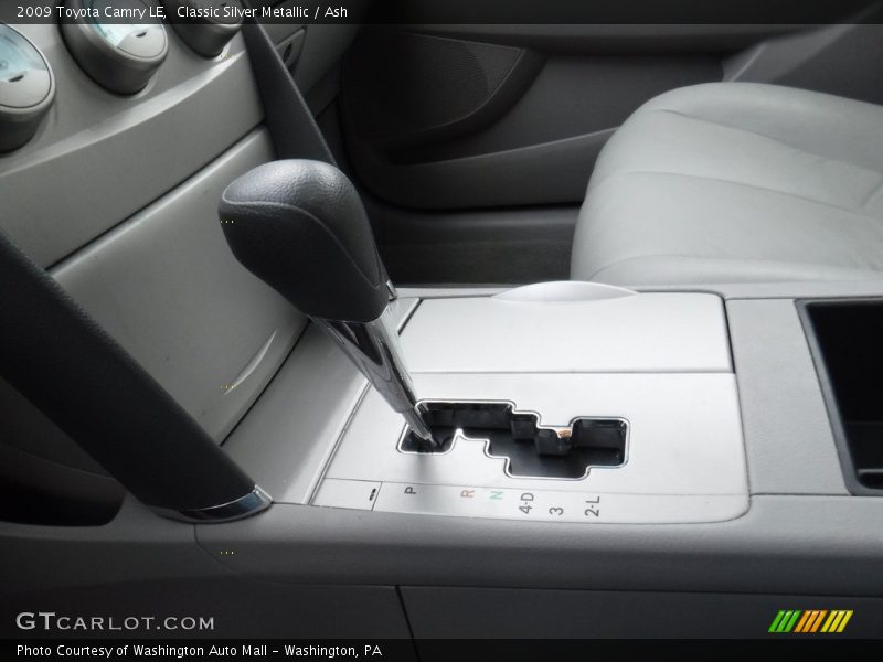 Classic Silver Metallic / Ash 2009 Toyota Camry LE