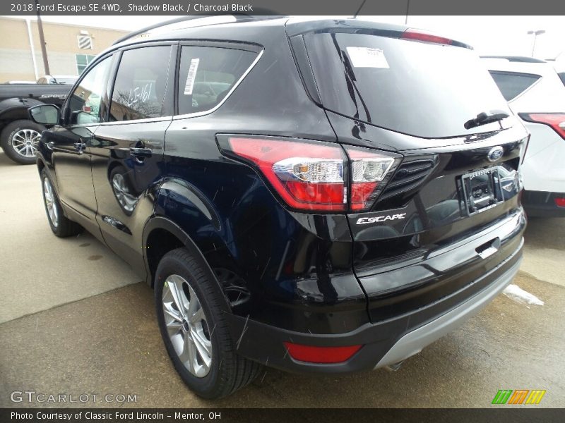 Shadow Black / Charcoal Black 2018 Ford Escape SE 4WD