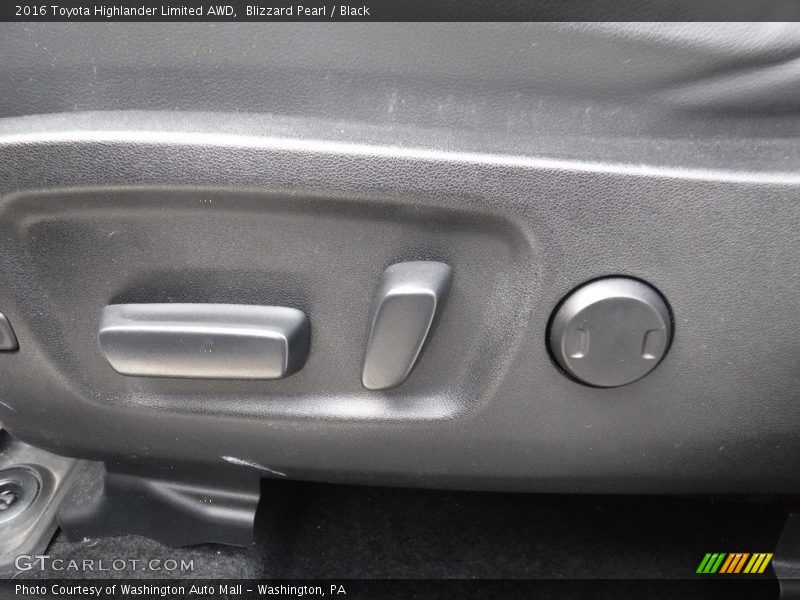Blizzard Pearl / Black 2016 Toyota Highlander Limited AWD
