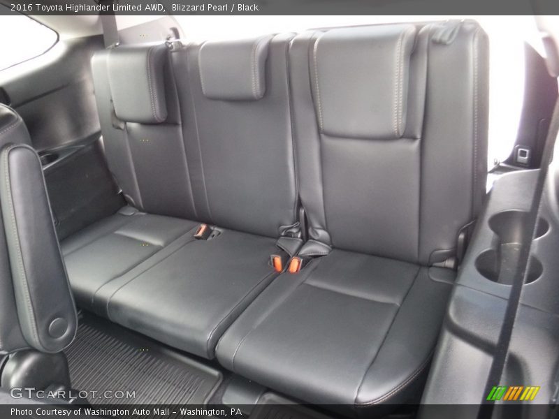 Blizzard Pearl / Black 2016 Toyota Highlander Limited AWD
