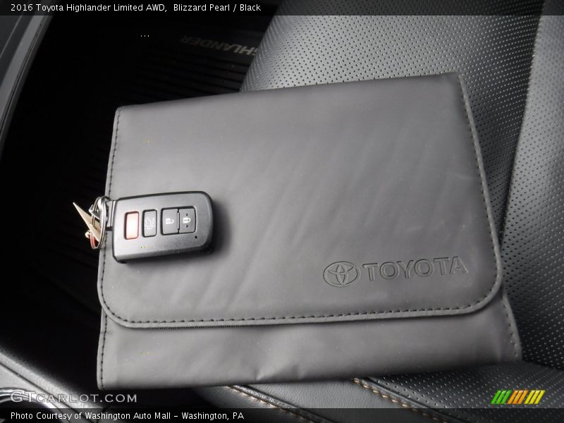 Blizzard Pearl / Black 2016 Toyota Highlander Limited AWD