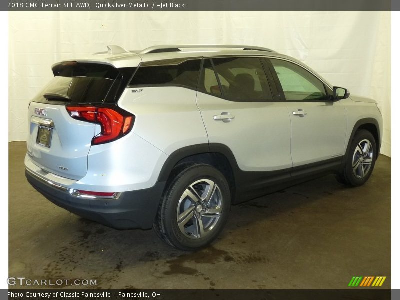 Quicksilver Metallic / ­Jet Black 2018 GMC Terrain SLT AWD
