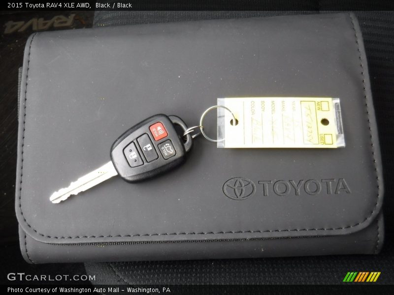 Black / Black 2015 Toyota RAV4 XLE AWD