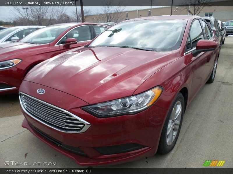 Ruby Red / Ebony 2018 Ford Fusion SE