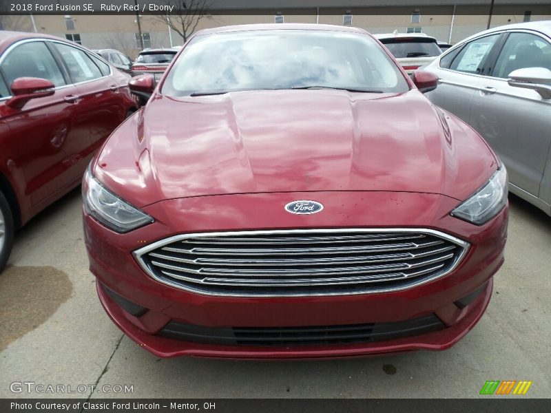 Ruby Red / Ebony 2018 Ford Fusion SE