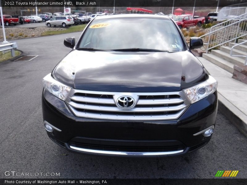 Black / Ash 2012 Toyota Highlander Limited 4WD