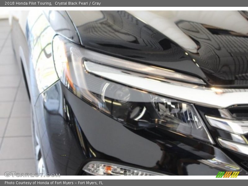 Crystal Black Pearl / Gray 2018 Honda Pilot Touring