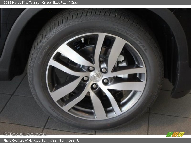 Crystal Black Pearl / Gray 2018 Honda Pilot Touring