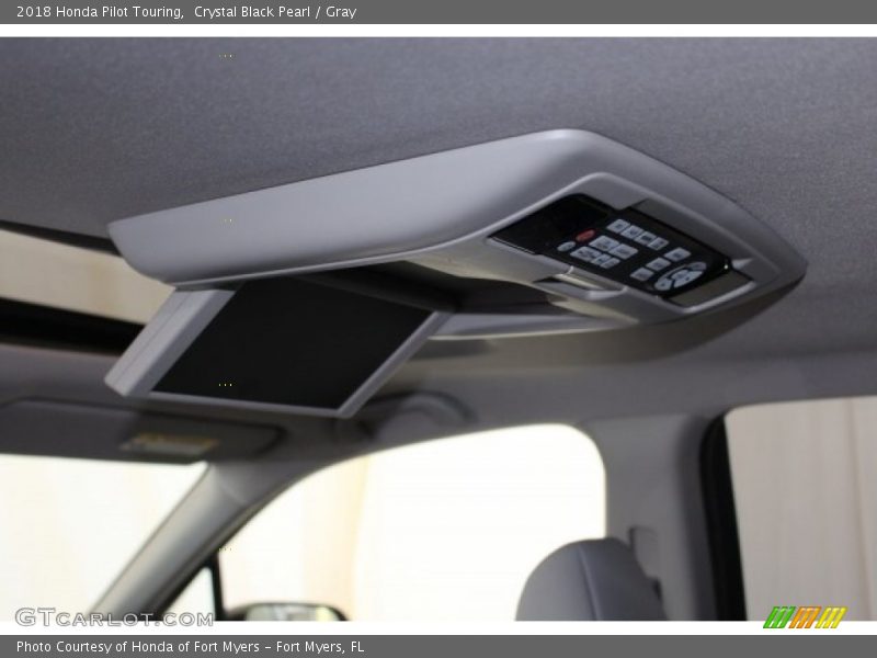 Crystal Black Pearl / Gray 2018 Honda Pilot Touring