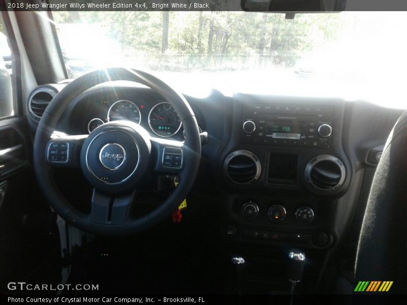 Bright White / Black 2018 Jeep Wrangler Willys Wheeler Edition 4x4