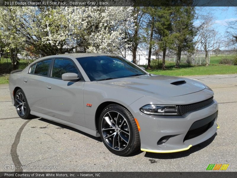 Destroyer Gray / Black 2018 Dodge Charger R/T Scat Pack