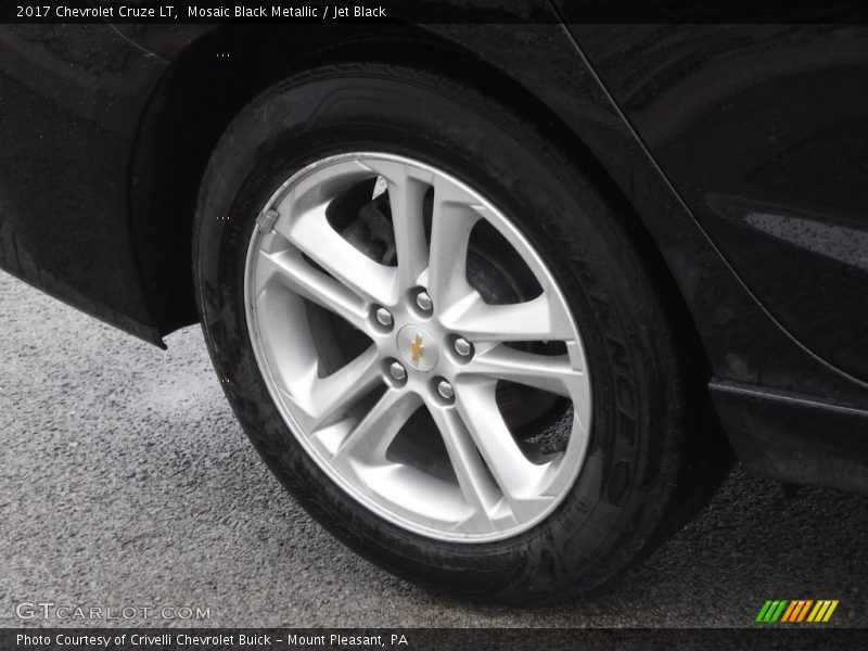 Mosaic Black Metallic / Jet Black 2017 Chevrolet Cruze LT