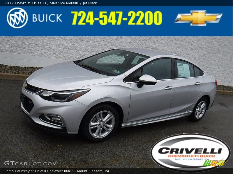 Silver Ice Metallic / Jet Black 2017 Chevrolet Cruze LT