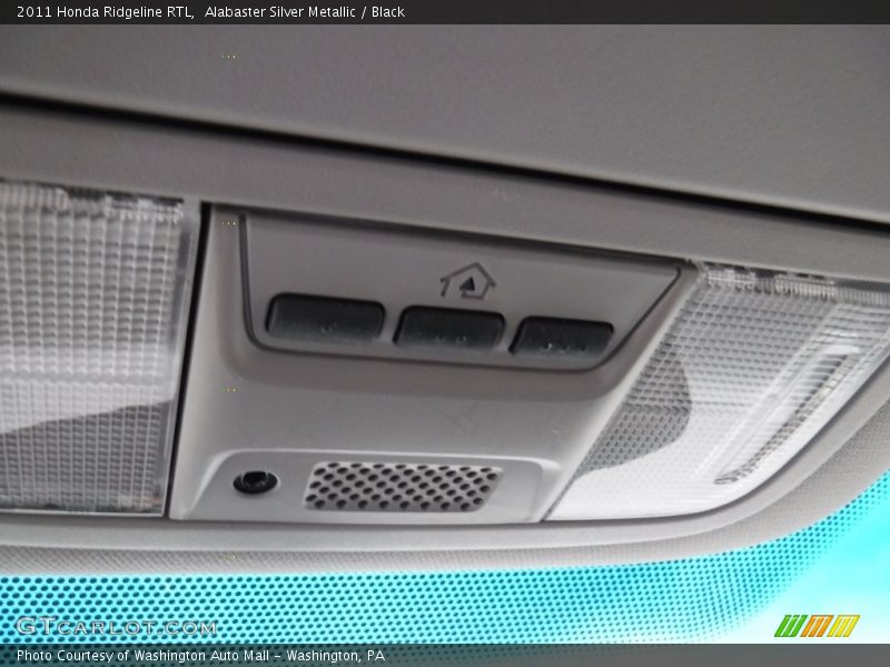 Alabaster Silver Metallic / Black 2011 Honda Ridgeline RTL