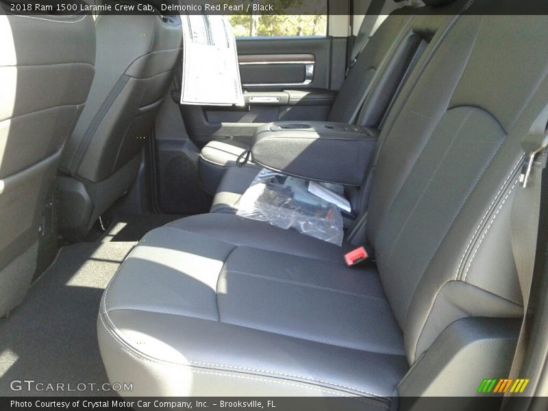 Delmonico Red Pearl / Black 2018 Ram 1500 Laramie Crew Cab