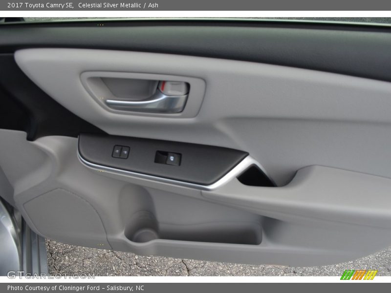 Celestial Silver Metallic / Ash 2017 Toyota Camry SE