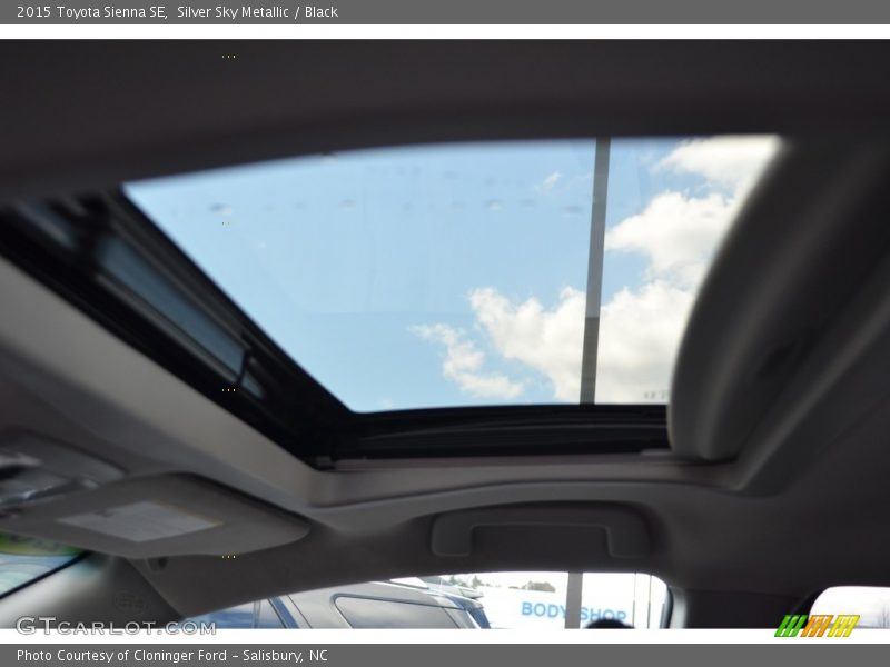 Silver Sky Metallic / Black 2015 Toyota Sienna SE