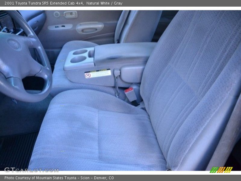 Natural White / Gray 2001 Toyota Tundra SR5 Extended Cab 4x4