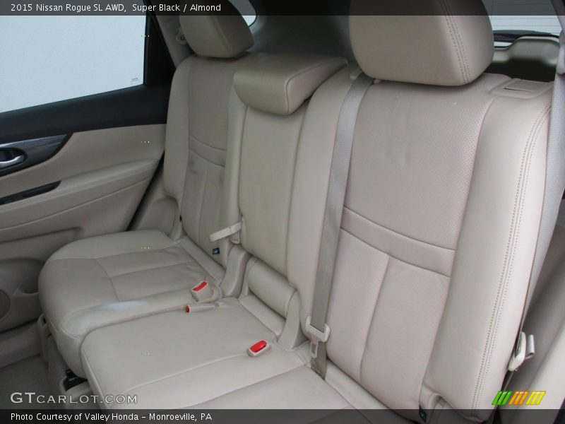 Super Black / Almond 2015 Nissan Rogue SL AWD