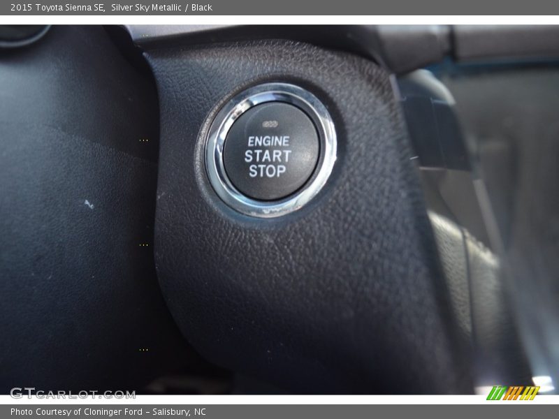 Silver Sky Metallic / Black 2015 Toyota Sienna SE