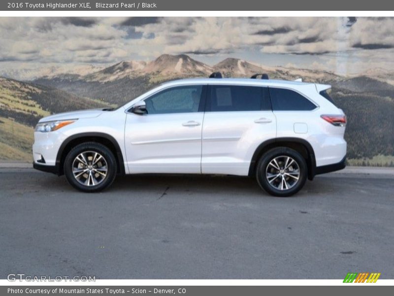 Blizzard Pearl / Black 2016 Toyota Highlander XLE